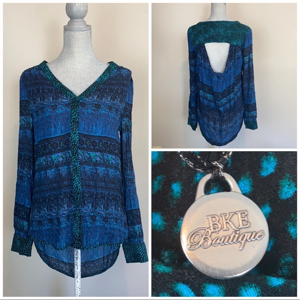BKE Boutique Womens Green Blue Print Open Back Boho Top Size M Mixed Print Artsy